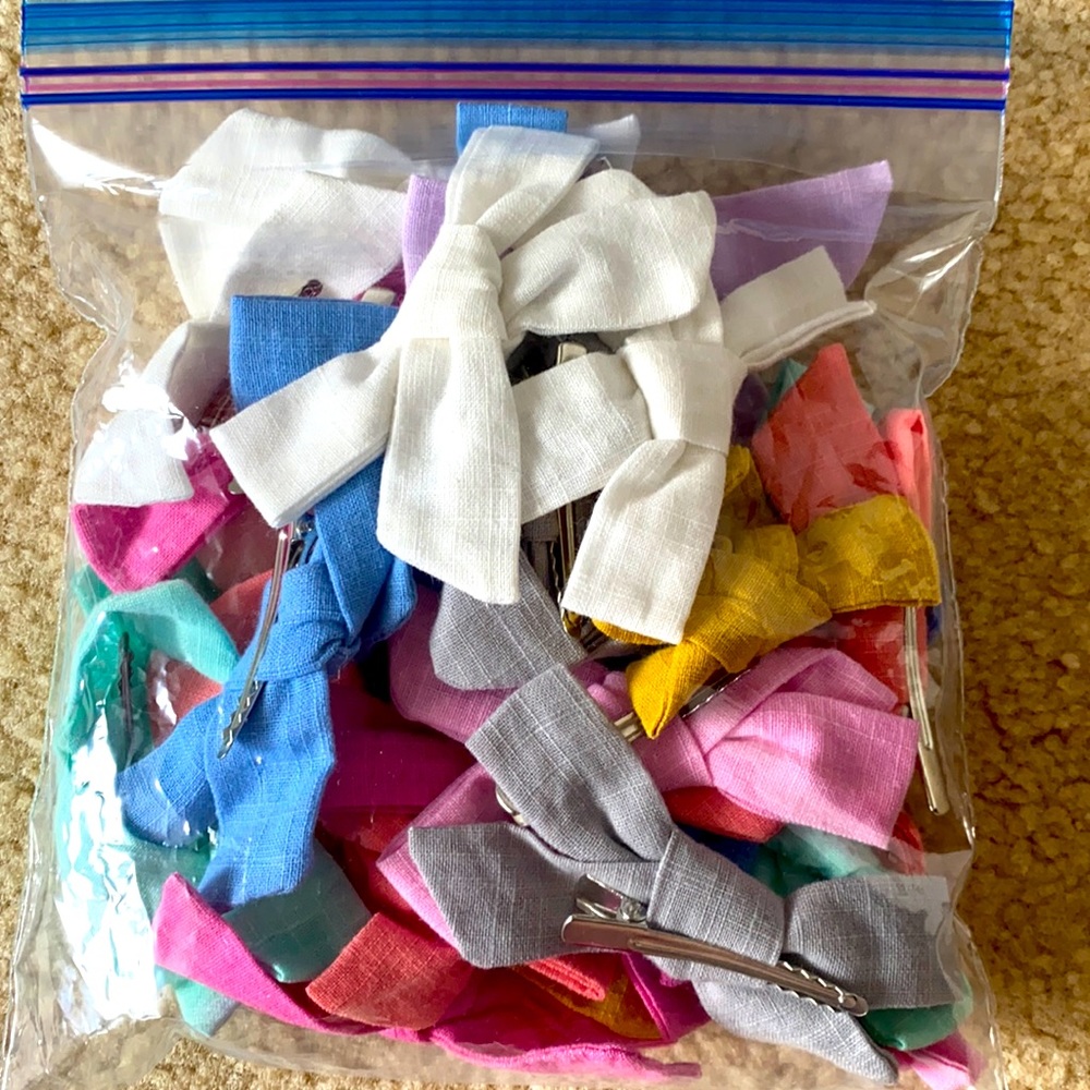 Hair bows
